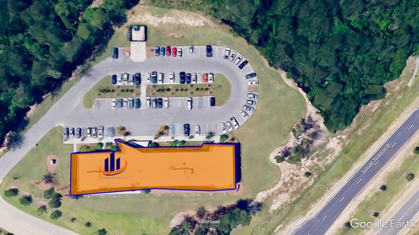 Class A Office/Medical : 2 Southern Point Pkwy, Hattiesburg, MS 39401